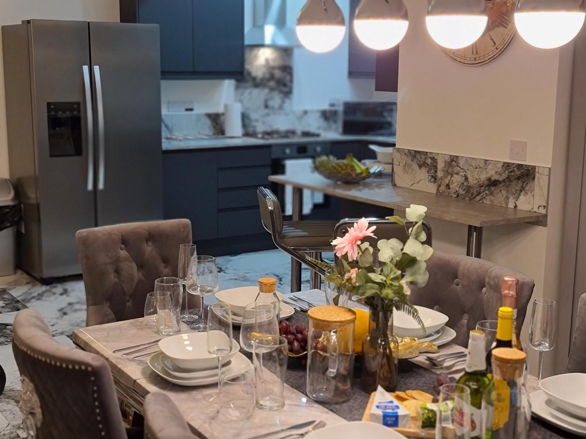 Sav 5 Bed Luxury Detached House In Leicester Humberstone Bagian luar foto