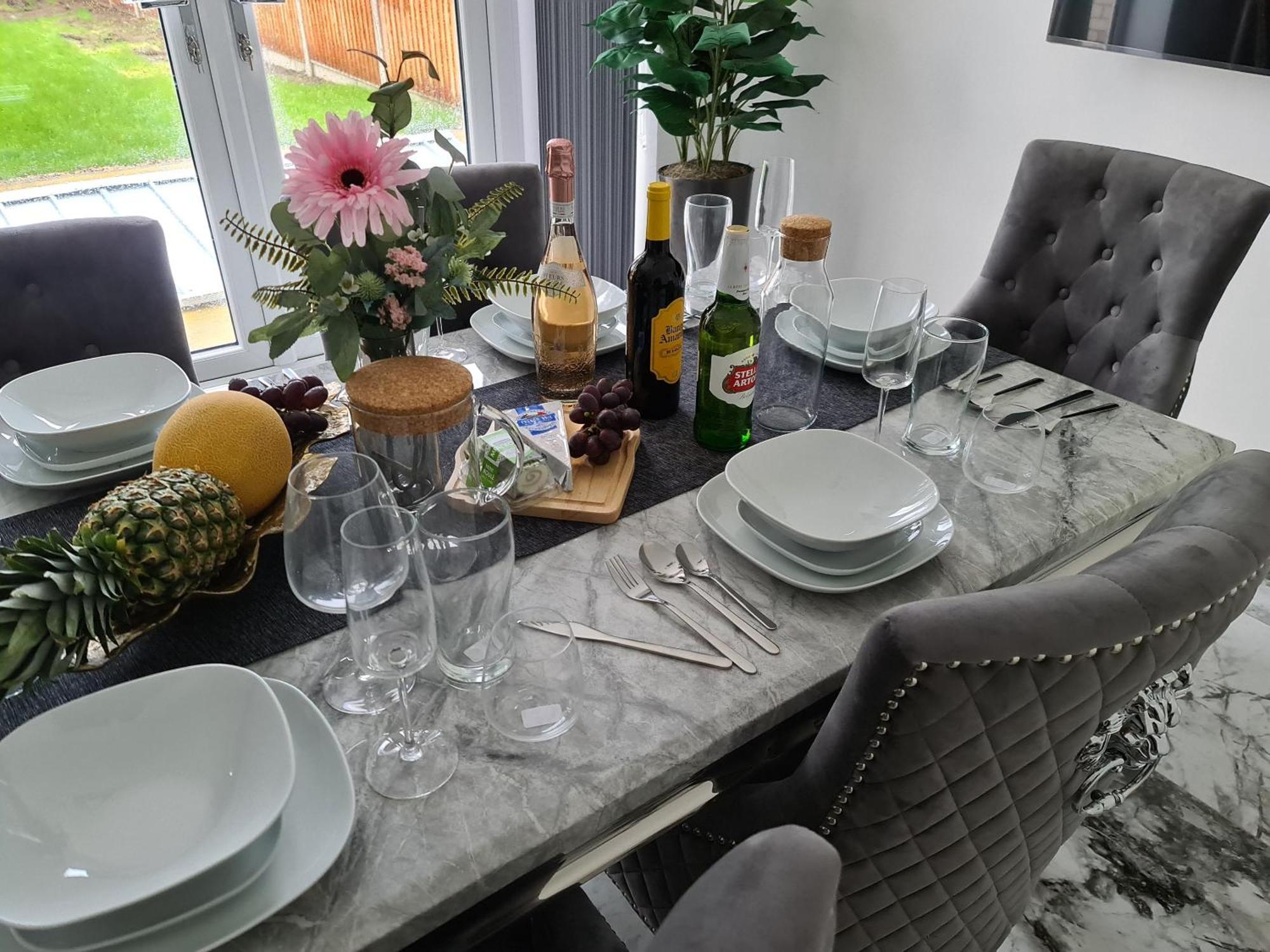 Sav 5 Bed Luxury Detached House In Leicester Humberstone Bagian luar foto